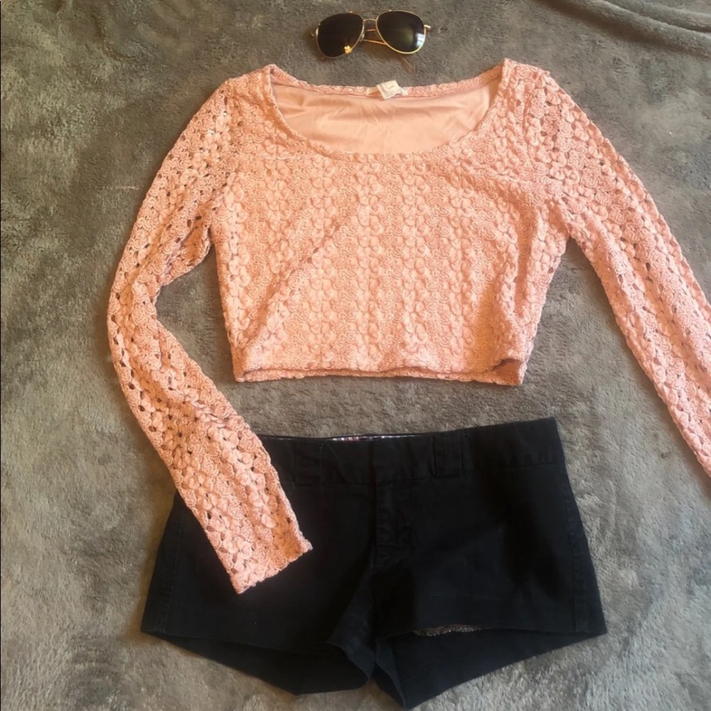 Pretty crop top!